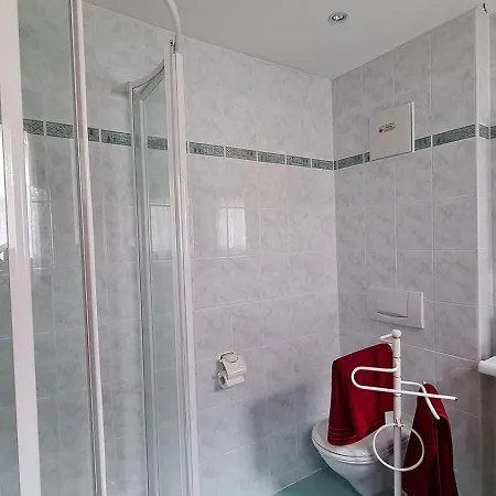 2br Chalet Sunshine - What'app - 0034-656-619-782 - For Reservations! Apartment Kleinsonnberg